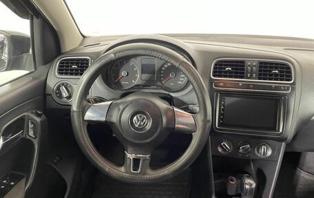 Volkswagen Polo VI (EU Market), 2011 год, 645 000 рублей, 16 фотография