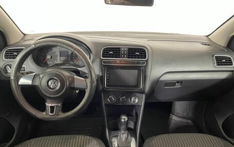 Volkswagen Polo VI (EU Market), 2011 год, 645 000 рублей, 15 фотография