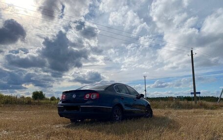 Volkswagen Passat B6, 2007 год, 500 000 рублей, 3 фотография