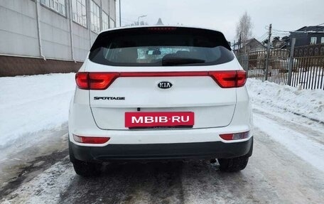 KIA Sportage IV рестайлинг, 2018 год, 1 580 000 рублей, 8 фотография