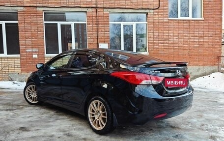 Hyundai Elantra V, 2011 год, 1 050 000 рублей, 3 фотография