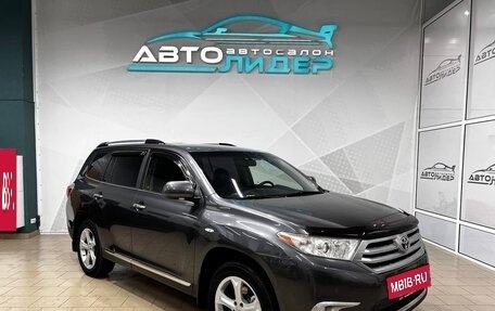 Toyota Highlander III, 2012 год, 2 249 000 рублей, 2 фотография