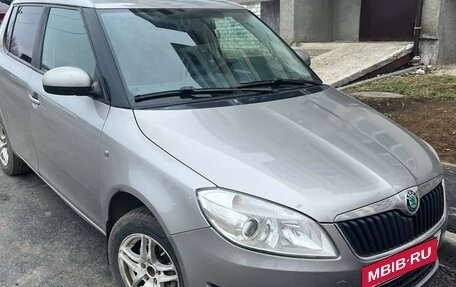 Skoda Fabia II, 2012 год, 630 000 рублей, 2 фотография