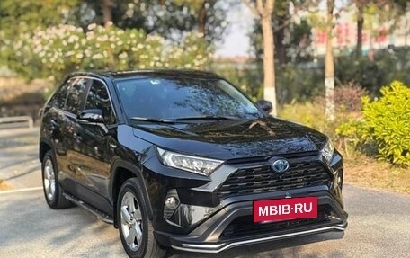 Toyota RAV4, 2021 год, 2 800 333 рублей, 3 фотография