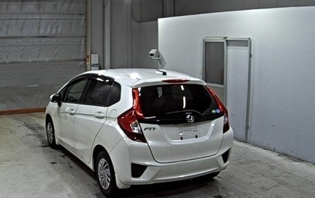 Honda Fit III, 2015 год, 900 000 рублей, 4 фотография