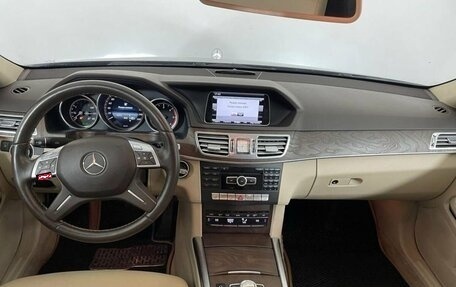 Mercedes-Benz E-Класс, 2013 год, 1 859 000 рублей, 16 фотография