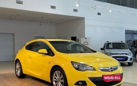 Opel Astra J, 2011 год, 920 000 рублей, 3 фотография