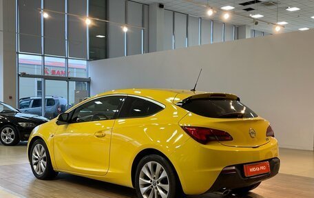 Opel Astra J, 2011 год, 920 000 рублей, 7 фотография