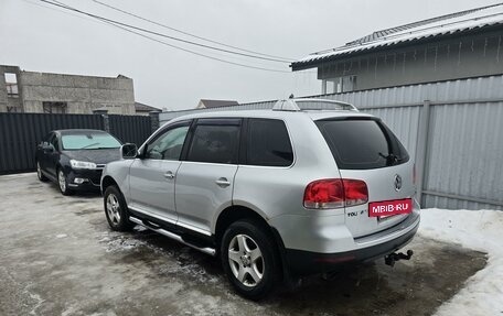 Volkswagen Touareg III, 2005 год, 415 000 рублей, 2 фотография