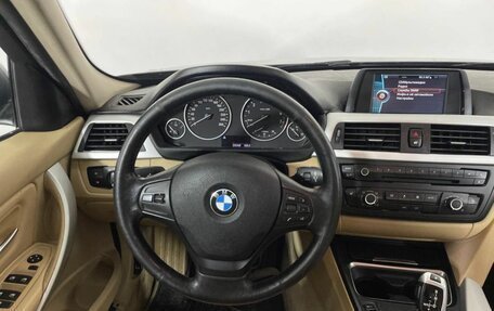 BMW 3 серия, 2012 год, 1 382 000 рублей, 16 фотография