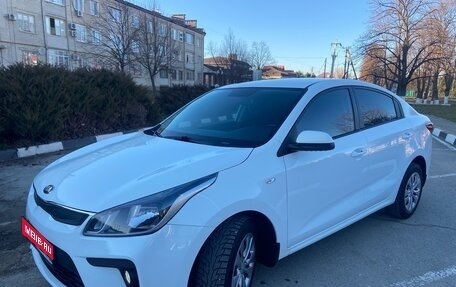 KIA Rio IV, 2017 год, 1 480 000 рублей, 1 фотография