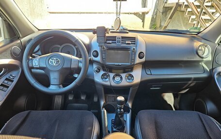 Toyota RAV4, 2007 год, 1 200 000 рублей, 12 фотография