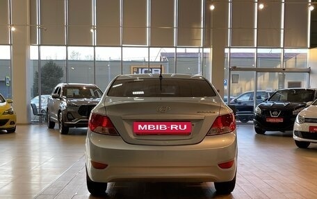 Hyundai Solaris II рестайлинг, 2012 год, 970 000 рублей, 6 фотография