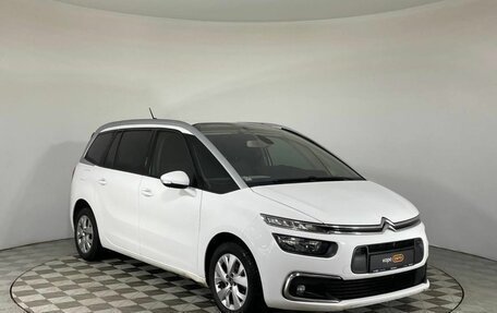 Citroen C4 Picasso II рестайлинг, 2018 год, 1 556 000 рублей, 3 фотография