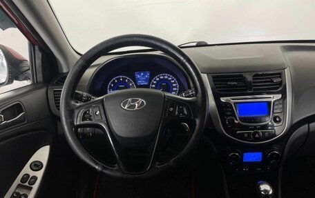 Hyundai Solaris II рестайлинг, 2013 год, 731 000 рублей, 15 фотография