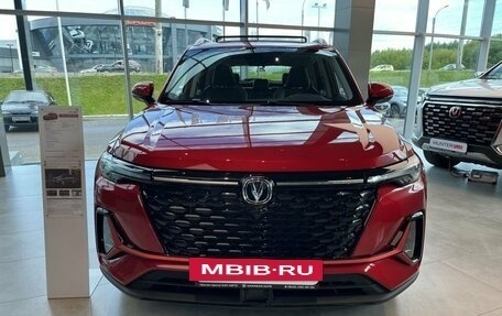 Changan CS35PLUS, 2024 год, 2 629 900 рублей, 2 фотография