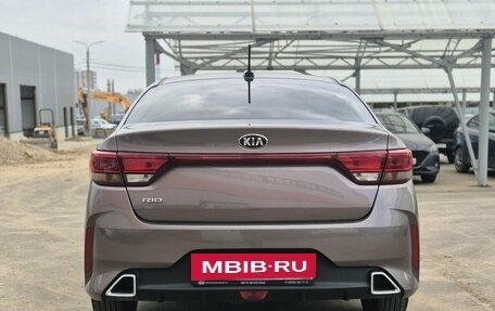 KIA Rio IV, 2021 год, 1 640 000 рублей, 4 фотография