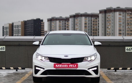 KIA Optima IV, 2019 год, 2 300 000 рублей, 2 фотография