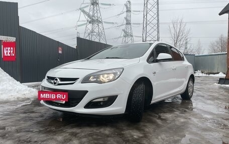 Opel Astra J, 2013 год, 1 100 000 рублей, 3 фотография