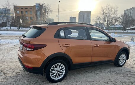 KIA Rio IV, 2020 год, 1 785 000 рублей, 2 фотография