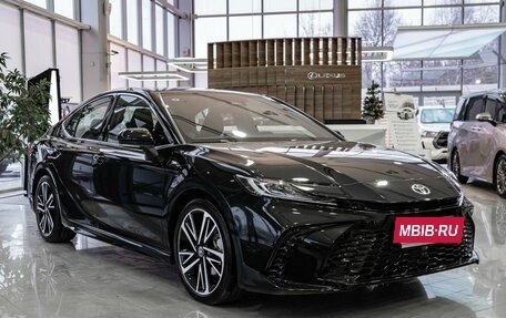 Toyota Camry, 2024 год, 4 990 000 рублей, 3 фотография