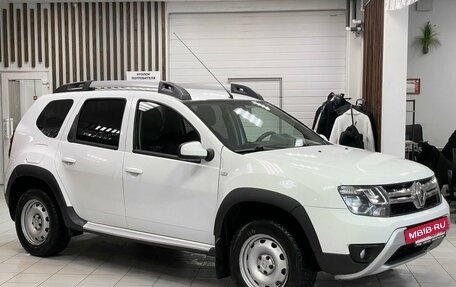 Renault Duster I рестайлинг, 2015 год, 1 299 000 рублей, 3 фотография