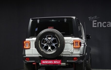 Jeep Wrangler, 2021 год, 4 050 000 рублей, 4 фотография