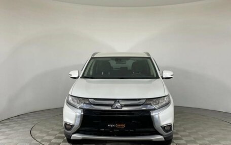 Mitsubishi Outlander III рестайлинг 3, 2018 год, 1 837 000 рублей, 2 фотография