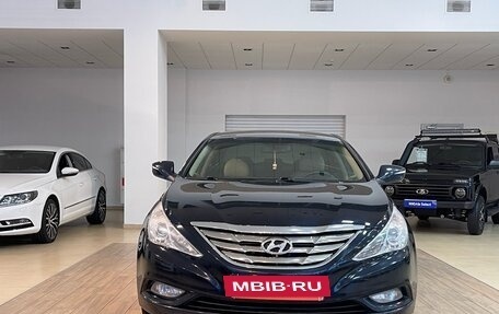 Hyundai Sonata VI, 2012 год, 1 350 000 рублей, 2 фотография