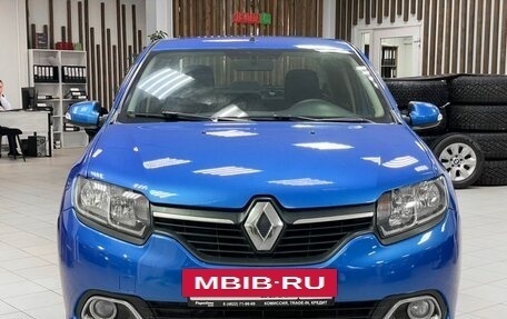 Renault Logan II, 2017 год, 799 000 рублей, 2 фотография