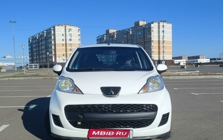 Peugeot 107 I рестайлинг, 2010 год, 600 000 рублей, 2 фотография