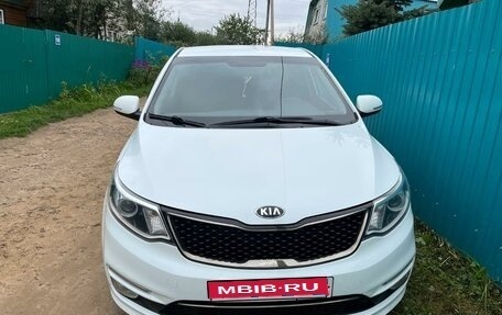 KIA Rio III рестайлинг, 2016 год, 1 330 000 рублей, 1 фотография