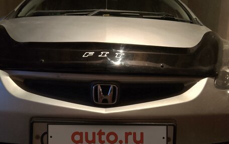 Honda Fit III, 2002 год, 600 000 рублей, 4 фотография