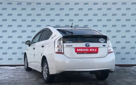 Toyota Prius, 2010 год, 899 000 рублей, 4 фотография