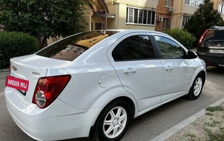 Chevrolet Aveo III, 2013 год, 990 000 рублей, 4 фотография