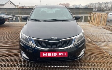 KIA Rio III рестайлинг, 2013 год, 720 000 рублей, 2 фотография