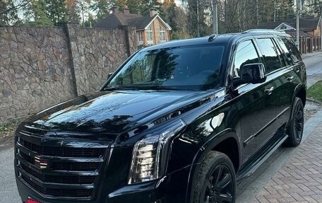 Cadillac Escalade IV, 2016 год, 5 049 000 рублей, 1 фотография