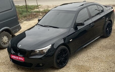 BMW 5 серия, 2007 год, 2 200 000 рублей, 1 фотография