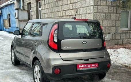 KIA Soul II рестайлинг, 2018 год, 1 345 000 рублей, 4 фотография