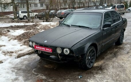 BMW 5 серия, 1991 год, 150 000 рублей, 1 фотография