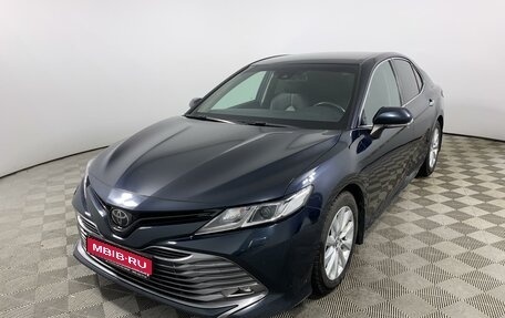 Toyota Camry, 2018 год, 2 615 000 рублей, 1 фотография