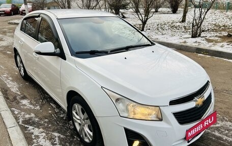 Chevrolet Cruze II, 2013 год, 895 000 рублей, 2 фотография