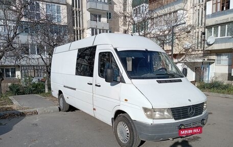 Mercedes-Benz Vito, 1997 год, 830 000 рублей, 4 фотография