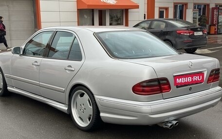 Mercedes-Benz E-Класс, 1999 год, 1 500 000 рублей, 4 фотография