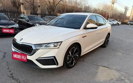 Skoda Octavia IV, 2022 год, 1 600 000 рублей, 3 фотография