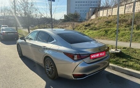 Lexus ES VII, 2019 год, 4 500 000 рублей, 5 фотография