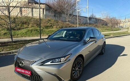 Lexus ES VII, 2019 год, 4 500 000 рублей, 3 фотография