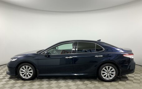 Toyota Camry, 2018 год, 2 615 000 рублей, 8 фотография