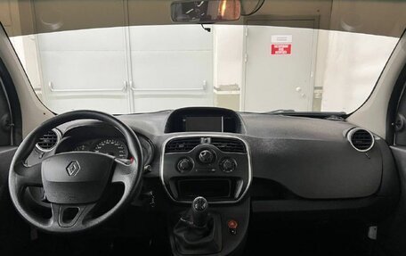 Renault Kangoo II рестайлинг, 2013 год, 1 210 000 рублей, 13 фотография