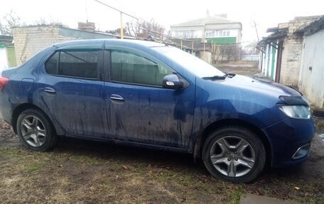 Renault Logan II, 2016 год, 700 000 рублей, 25 фотография